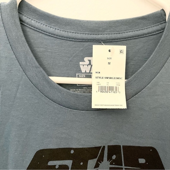 New with tags size medium Star Wars t-shirt - Picture 9 of 9